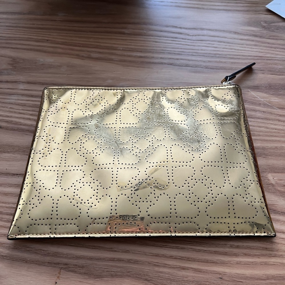 Kate Spade Gold Metallic Pencil Pouch Hearts - Picture 2 of 7